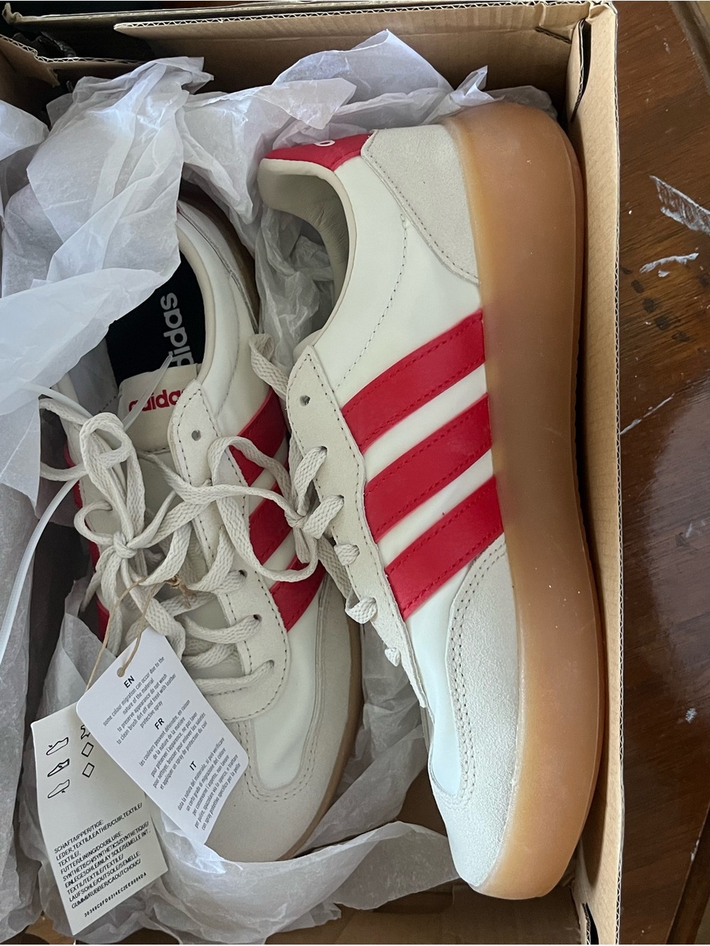 adidas UNISEX White Sneakers with Red Three-Stripes and Gum Sole